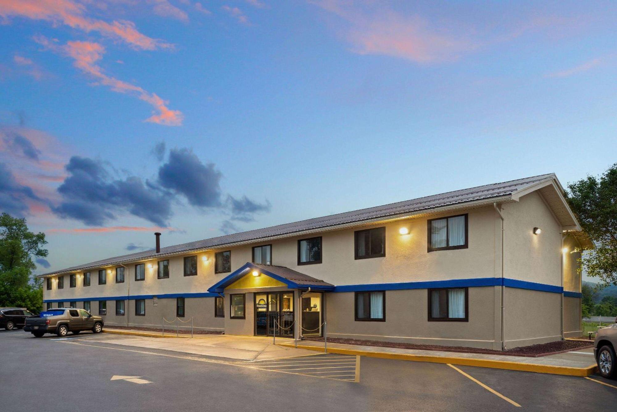 Days Inn By Wyndham Hornell Ny Kültér fotó